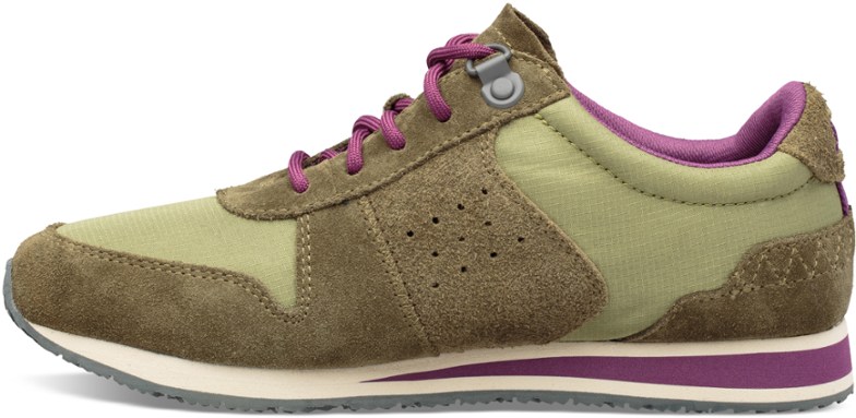 Side view (Calliste Green/Dark Olive)