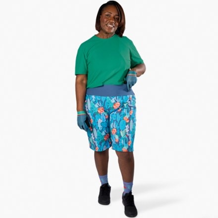 SHREDLY Limitless 11" Stretch Waistband High-Rise Bike Shorts - Women's 3