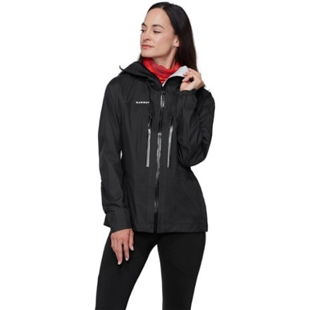 Mammut Taiss Light HS Hooded Jacket - Women's 1