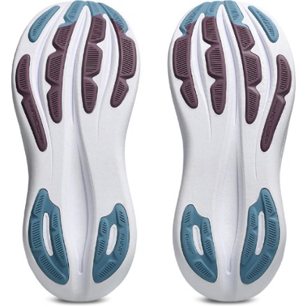 ASICS GEL-Nimbus 28 Road-Running Shoes - Women's 4