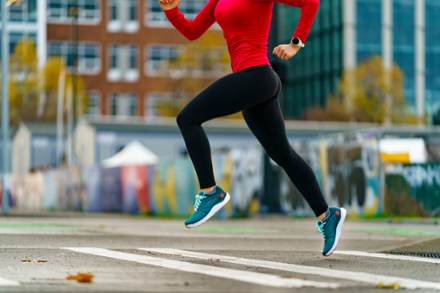Topo Athletic Magnifly 4 Road-Running Shoes - Women's 10
