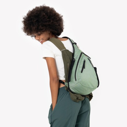 Sherpani Esprit AT Sling Bag 4