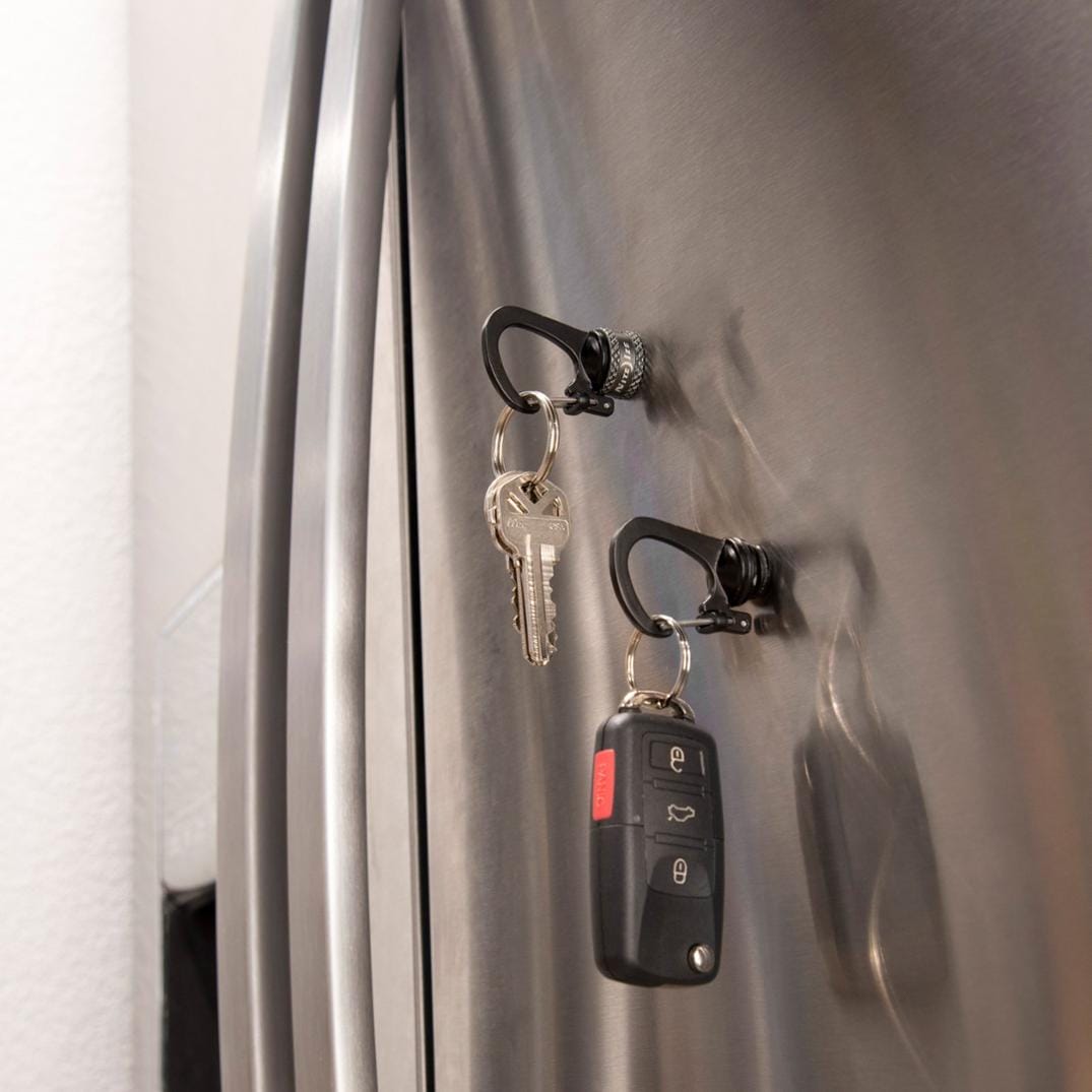 Location Image for SlideLock 360 Magnetic Locking Dual Carabiner