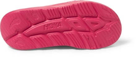 HOKA ORA Recovery 3 Slides Sole view (Pink Yarrow/Pink Yarrow)