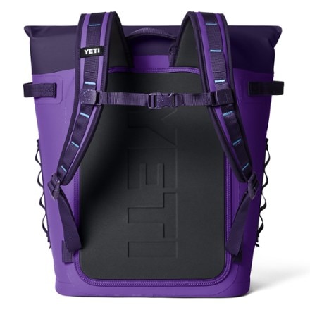 YETI Hopper M20 Backpack Soft Cooler 2