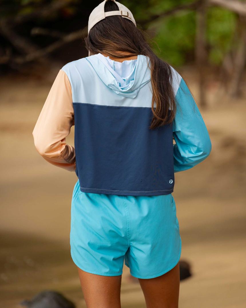 Location Image for Hybrid Reversible High-Rise Shorts - Women's