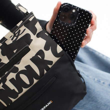 Sherpani Sadie Crossbody Bag 5
