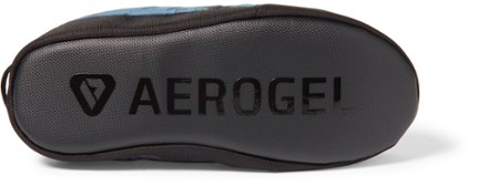 Outdoor Research Tundra Slip-on Aerogel Booties - Women's 4