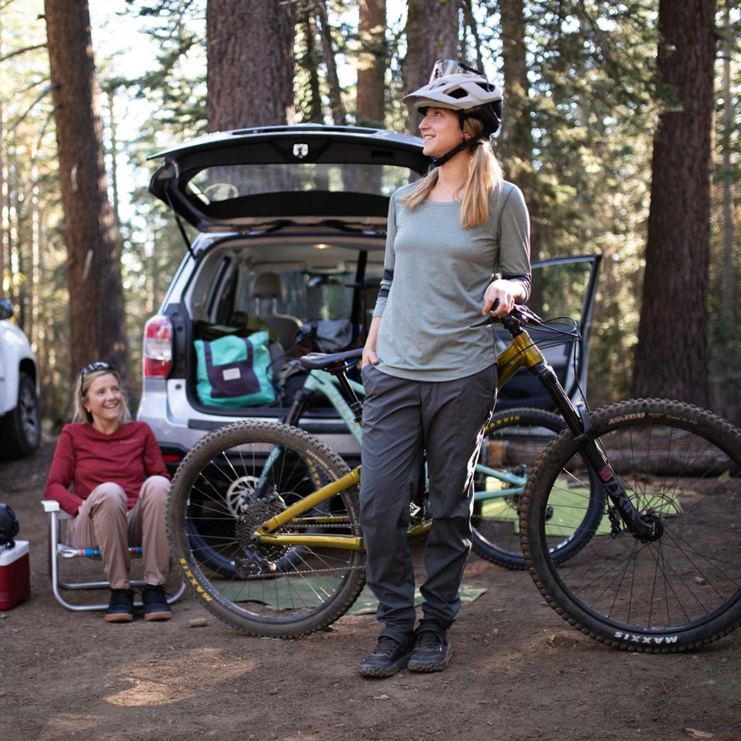 Location Image for Hawkins Shirt - Women's