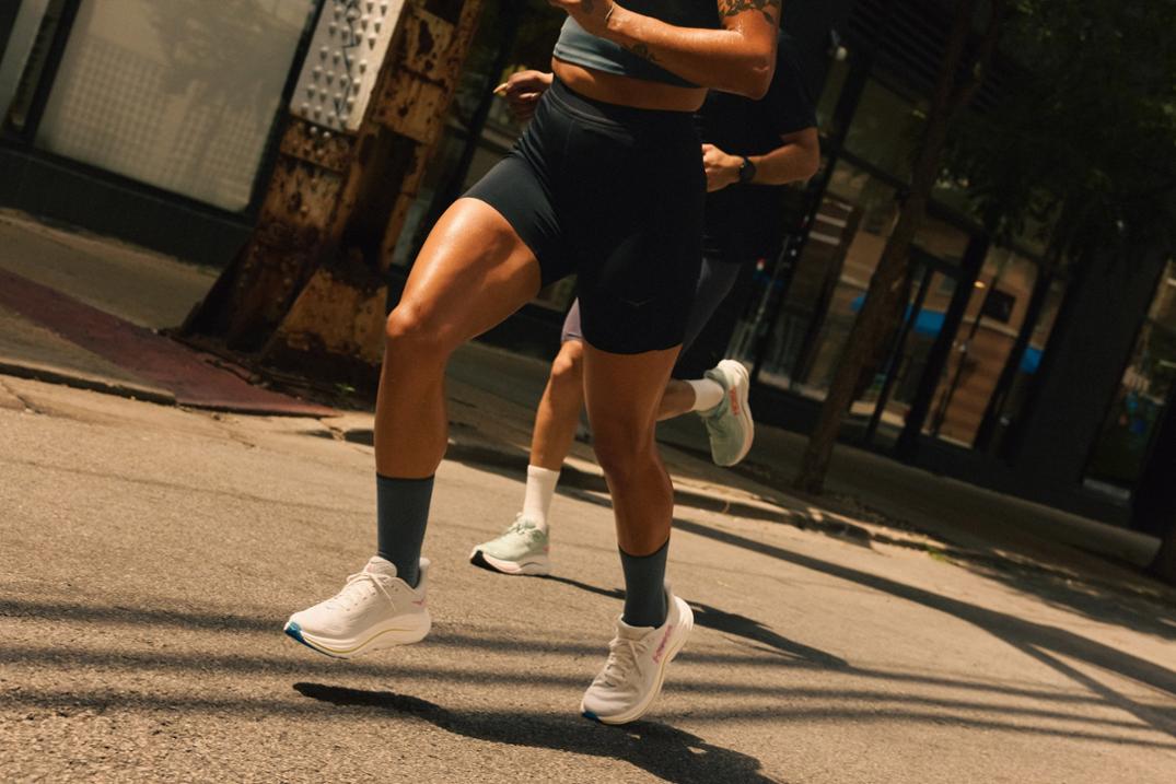 Location Image for Clifton 10 Road-Running Shoes - Men's