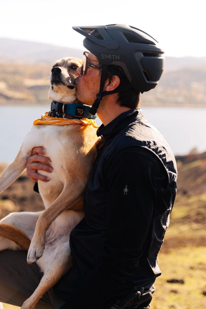 Location Image for Pilot Mips Mountain Bike Helmet