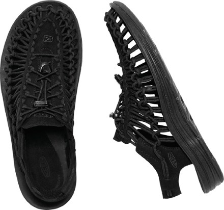 KEEN UNEEK Sandals - Men's 5