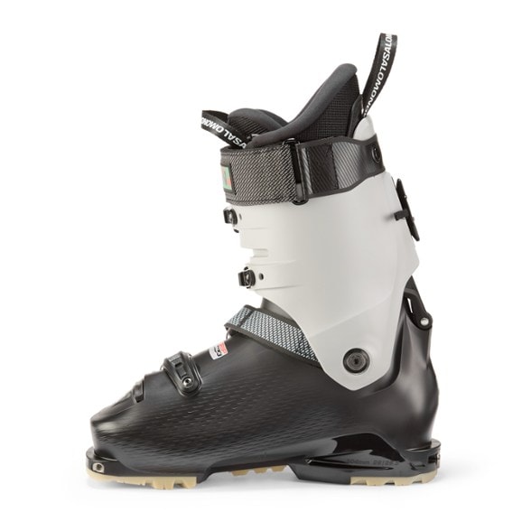 salomon grey ski boots S/Pro Supra BOA 100 2026 Black / 27.5 GripWalk technology improves grip and facilitates walking SALOMON E4 Cross Country Ski