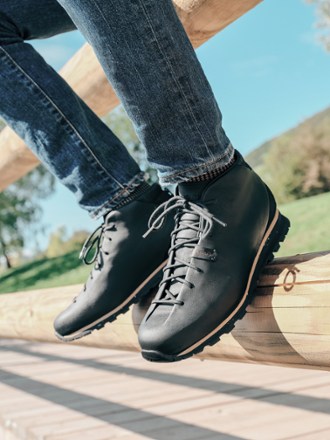 Aku sales desert boots