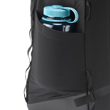 YETI Palo 26 L Active Pack Water bottle pocket (Water bottle sold separately)