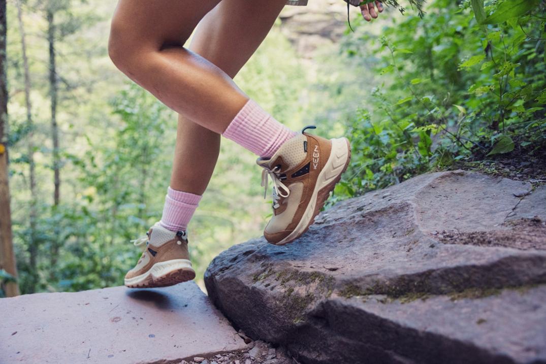 Location Image for Hightrail Mid Waterproof Hiking Boots - Women's