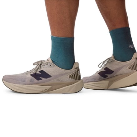 New Balance FuelCell Rebel v5 Road-Running Shoes - Men's 7