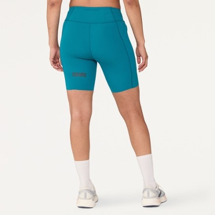 Janji Pace 7" Shorts - Women's 2