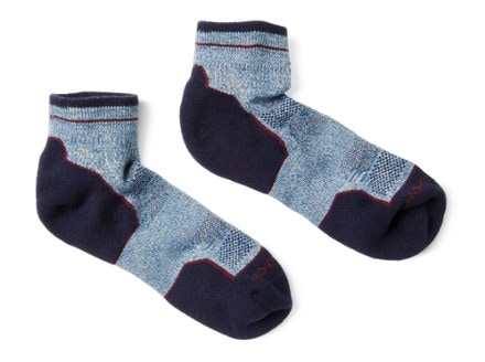REI Co-op COOLMAX EcoMade Lightweight Flash Quarter Socks 0