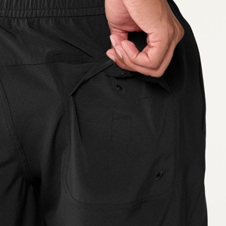 Vuori Kore Breathe Lined 7" Shorts - Men's 5