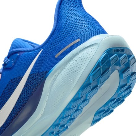 Nike Pegasus 41 Road-Running Shoes - Men's 8