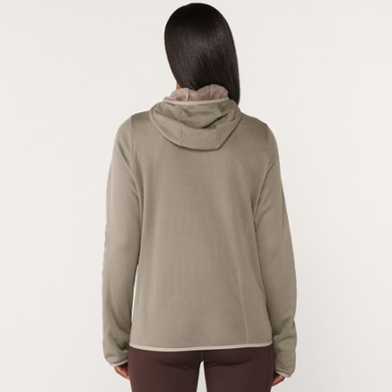 Janji Auras Ultrafleece Hoodie - Women's 4