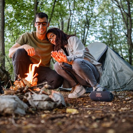 Location Image for Charge 6 BT Speaker