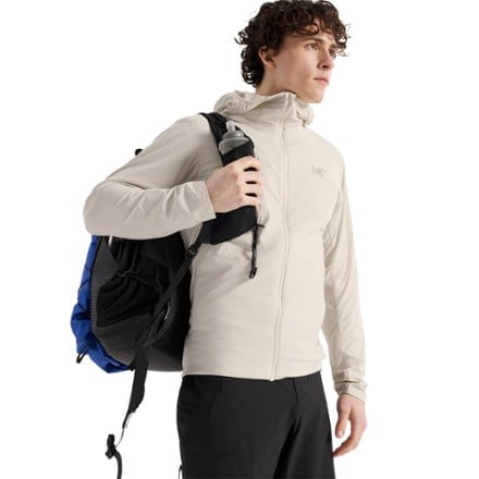 Arc'teryx Atom SL Hoody - Men's 9