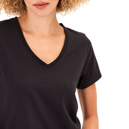Threads 4 Thought Pattie Classic V-Neck T-Shirt - Women's 3