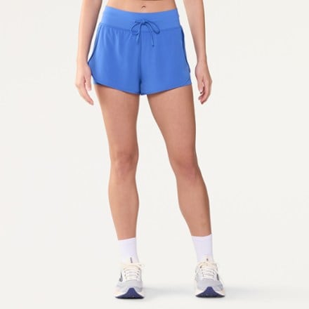 Vuori Daily Speed Shorts - Women's 1