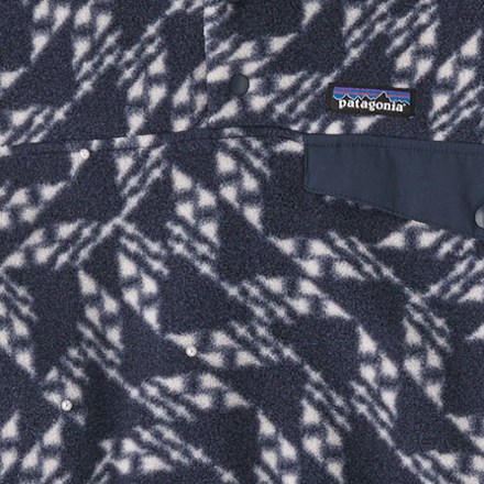 Patagonia 라이트웨이트 신칠라 스냅티 플리스 풀오버