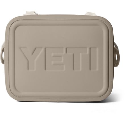 YETI Hopper Flip 12 Soft Cooler 8
