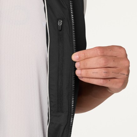Vuori Echo Insulated Vest 3.0 - Men's 4