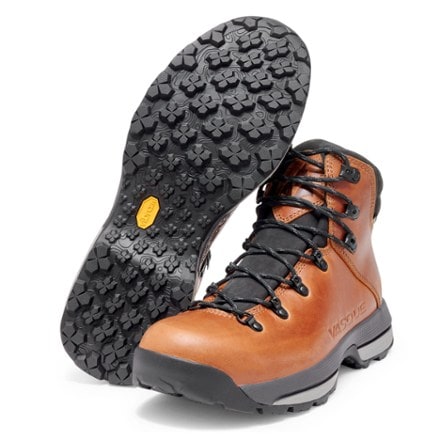 Vasque St. Elias Waterproof Hiking Boots - Men's 7