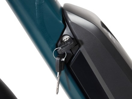 Co-op Cycles CTY e2.2 Electric Bike Locking battery compartment (Twilight Blue)