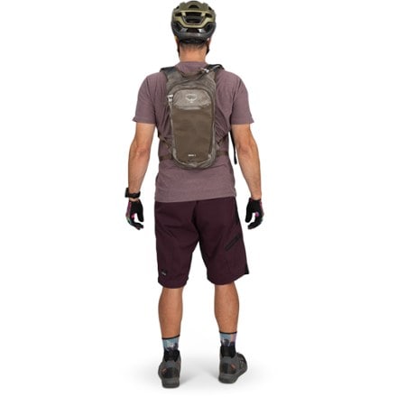 Osprey Berm 8 Hydration Pack 9