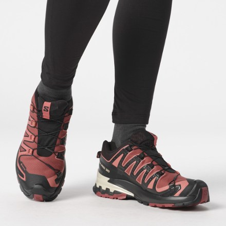 Salomon XA Pro 3D V9 GORE-TEX Hiking Shoes - Women's 6