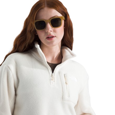 The North Face Yumiori Quarter-Zip Pullover - Women's 4