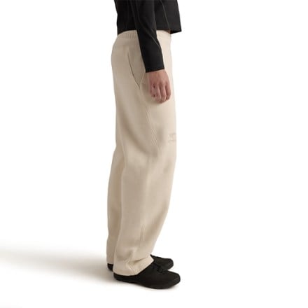 Arc'teryx Emblem Fleece Joggers - Women's 4