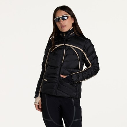 SENIQ Wildpuff Down Hoodie - Women's 0