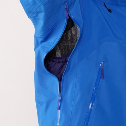 Arc'teryx Beta AR Jacket - Men's 6