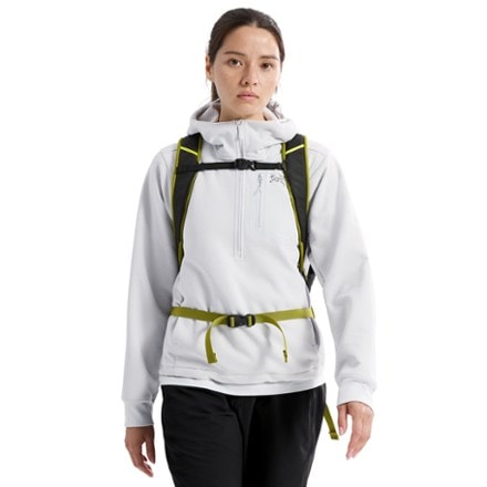 Arc'teryx Mantis 16 Pack 5