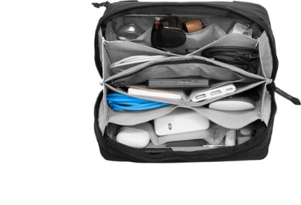 Peak Design Tech Pouch 4
