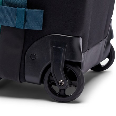 17.3 laptop backpack best buy HP Renew Business 17.3-inch Laptop Backpack