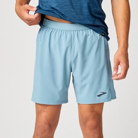 Brooks Journey 7" Shorts - Men's 0