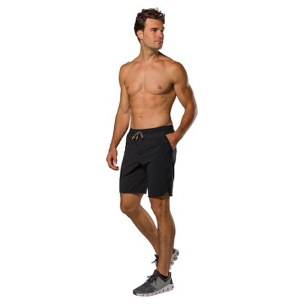 Nathan Essential 9" Shorts 2.0 - Men's 1