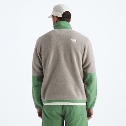 The North Face Yumiori Off Peak Half-Zip Jacket - Men's 1