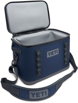 YETI Hopper Flip 18 Soft Cooler 1