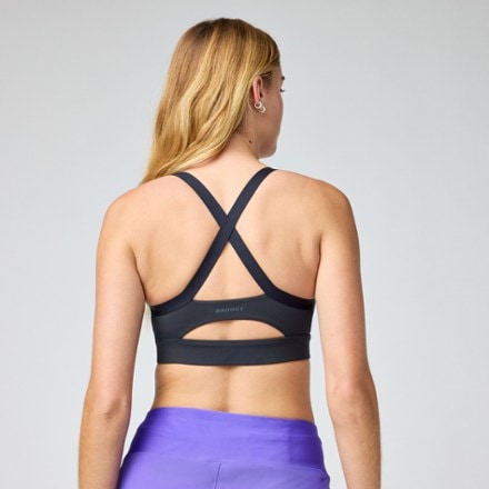 Brooks Luxe Strappy Bra 1