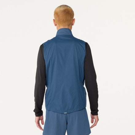REI Co-op Swiftland Insulated Running Vest - Men's 2